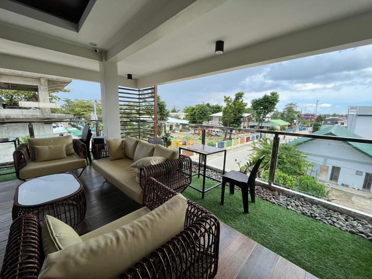 Baron & Pedra'S Residence General Luna  Luaran gambar