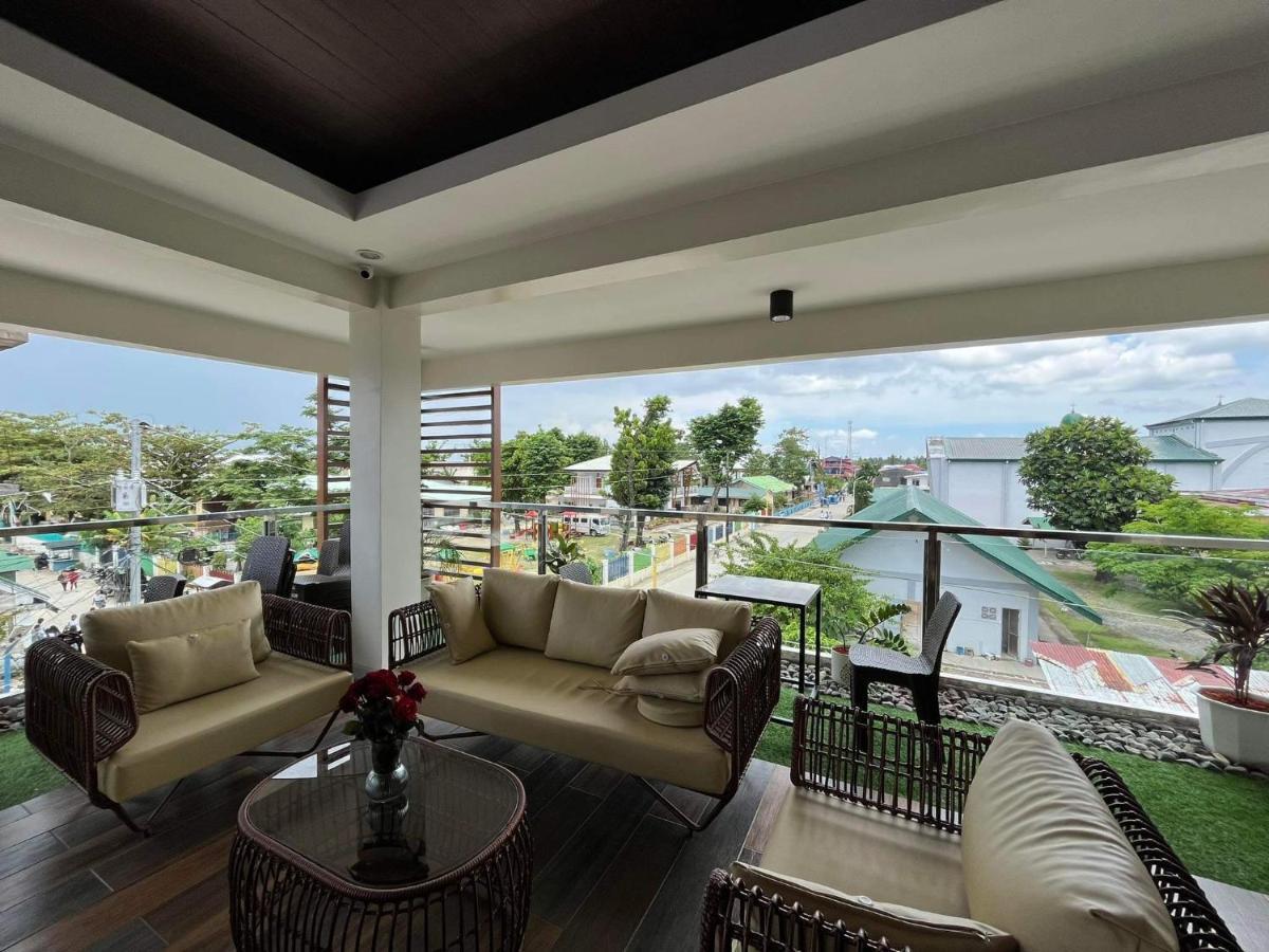 Baron & Pedra'S Residence General Luna  Luaran gambar